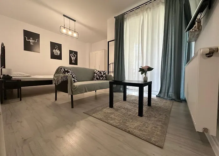 Garsoniera In Complex Rezidential Апартаменти Бухарест